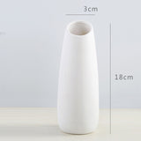 Modern Simple Ceramic Vases Table Top Decorations European Style Decorations White and Black Pots